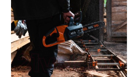Электропила цепная AEG Powertools ACS18B30 / 4935471337 (без батареи)