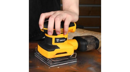 Вибрационная шлифовальная машина Deko DKS400 / 063-4321