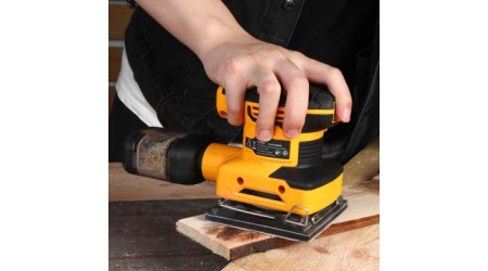 Вибрационная шлифовальная машина Deko DKS400 / 063-4321