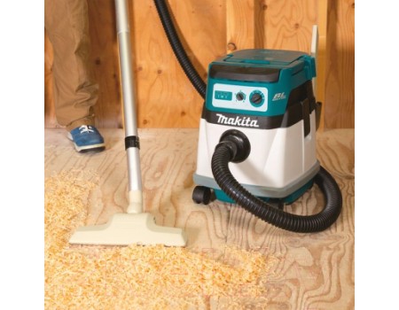 Пылесос Makita DVC150LZ
