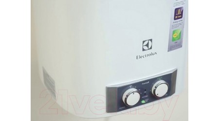 Накопительный водонагреватель Electrolux EWH 30 Formax