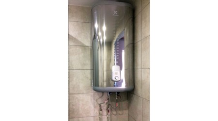 Накопительный водонагреватель Electrolux EWH 80 Royal Silver