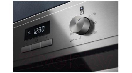 Электрический духовой шкаф Electrolux EOF3H70X
