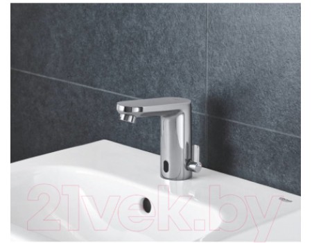 Умывальник GROHE Euro 45 39324000