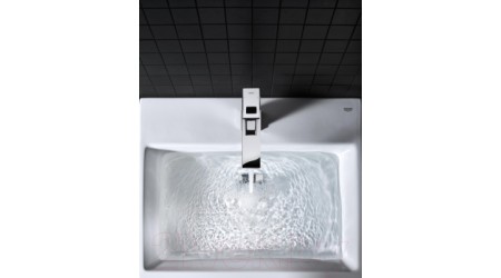Смеситель GROHE Eurocube 23445000 