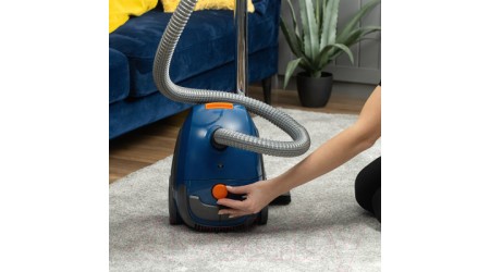 Пылесос Zelmer Jozek Plus ZVC241P (синий/оранжевый)