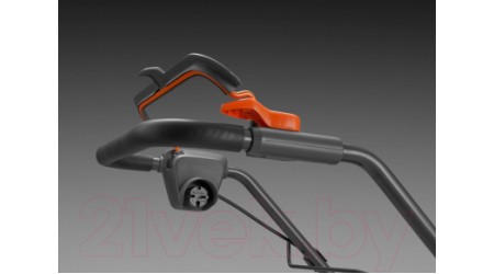 Газонокосилка электрическая Husqvarna LC 141C (967 09 93-01)