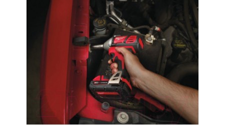 Аккумуляторный гайковерт Milwaukee M18 BIW38-0 / 4933443600