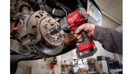 Аккумуляторный гайковерт Milwaukee M18 FHIWF12-502X Fuel / 4933459696