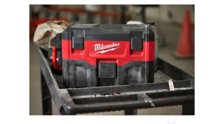 Портативный пылесос Milwaukee M18 VC2 / 4933464029