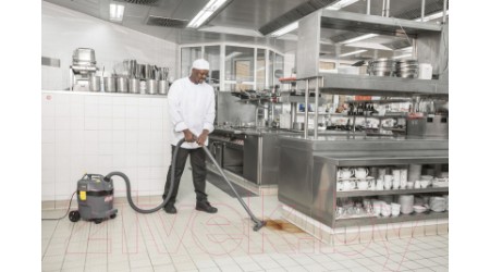 Профессиональный пылесос Karcher NT 22/1 Ap Te (1.378-610.0)