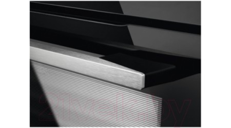 Электрический духовой шкаф Electrolux OKC8P31X