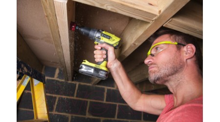 Аккумуляторная дрель-шуруповерт Ryobi R18DDC-0 (5133002889)
