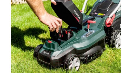 Газонокосилка электрическая Metabo RM 36-18 LTX BL 36 (T0525)