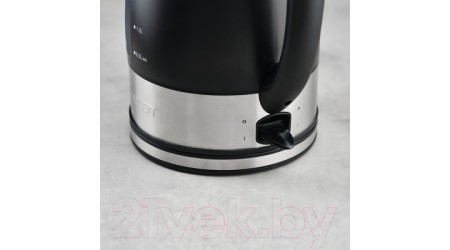 Электрочайник Scarlett SC-1020 (черный)
