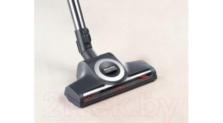 Пылесос Miele SGEA3 Complete C3 Cat&Dog (ежевичный/красный)