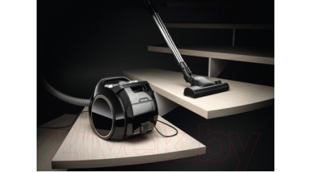 Пылесос Miele SNСF0 Boost CX1 Cat&Dog (черный обсидиан)