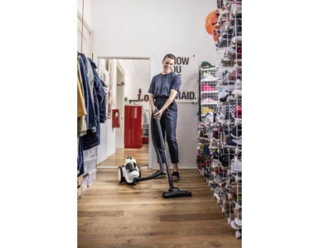 Пылесос Karcher VC 3 (1.198-053.0)