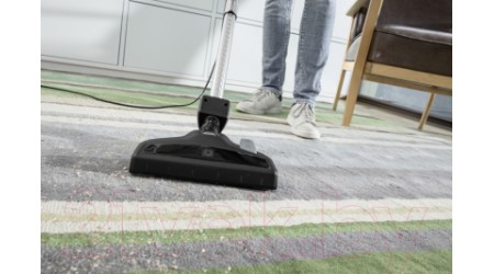 Вертикальный пылесос Karcher VC 5 Premium (1.349-150.0)