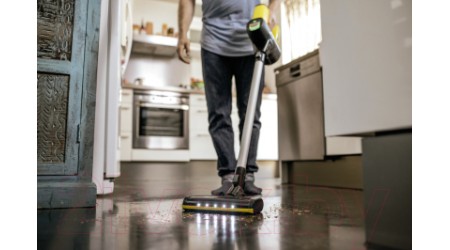 Вертикальный пылесос Karcher VC 6 Cordless OurFamily (1.198-660.0)