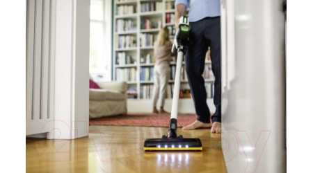 Вертикальный пылесос Karcher VC 7 Cordless yourMax Pet (1.198-713.0)