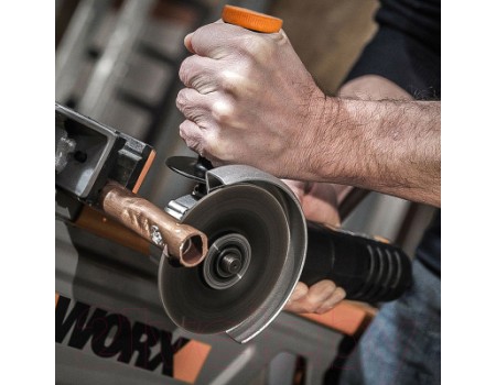 Угловая шлифовальная машина Worx WX803.9